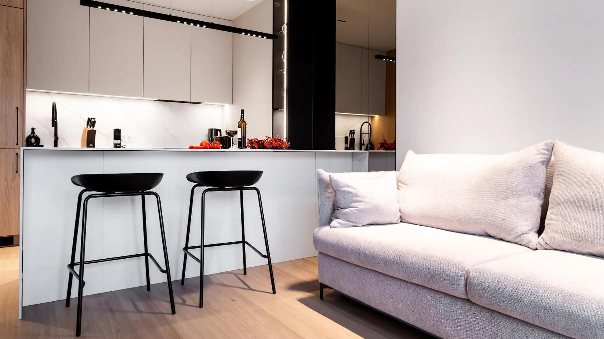 Househost Apartment Retoryka Krakow