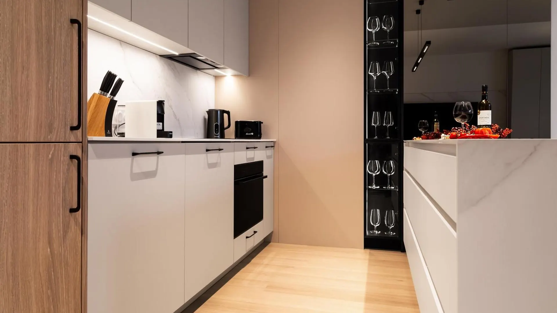 Househost Apartment Retoryka Krakow Poland